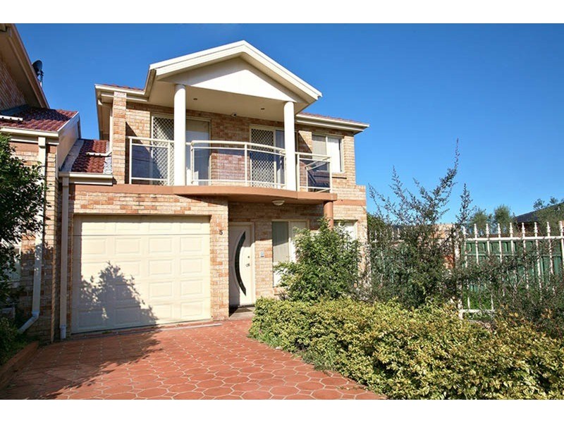 5 Price Lane, Bankstown NSW 2200