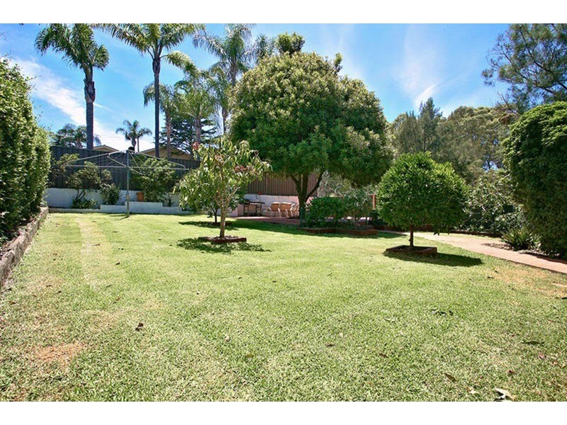 7 Konrad  Avenue, Greenacre NSW 2190