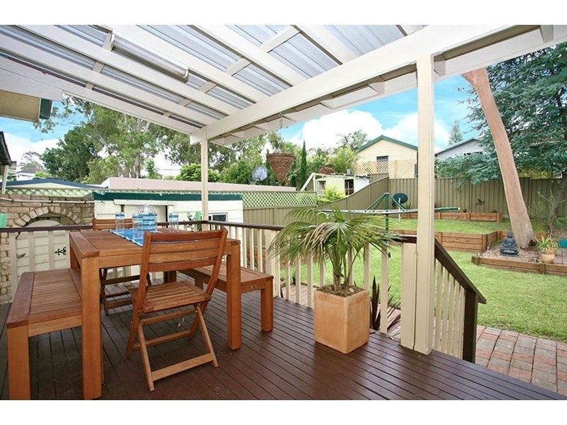 28 Donnington Avenue, Georges Hall NSW 2198