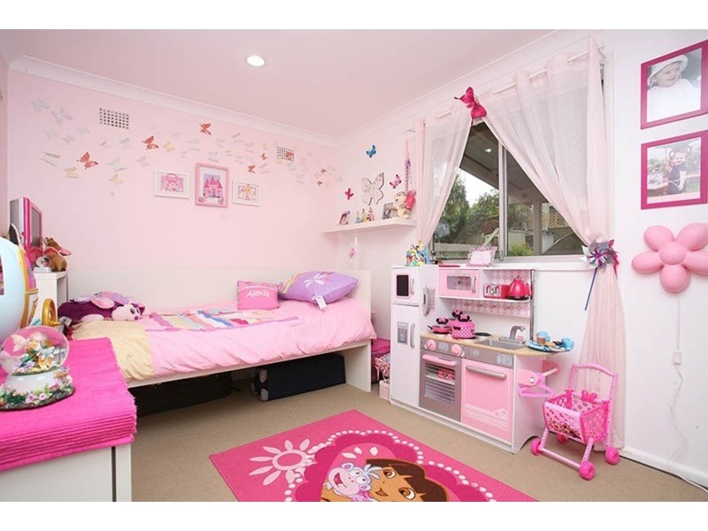 28 Donnington Avenue, Georges Hall NSW 2198