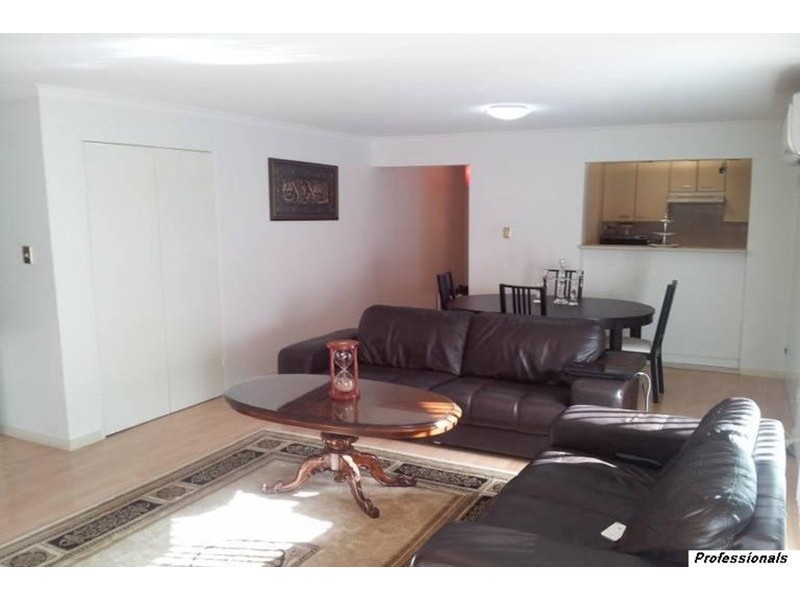 13/73 Reynolds Avenue, Bankstown NSW 2200