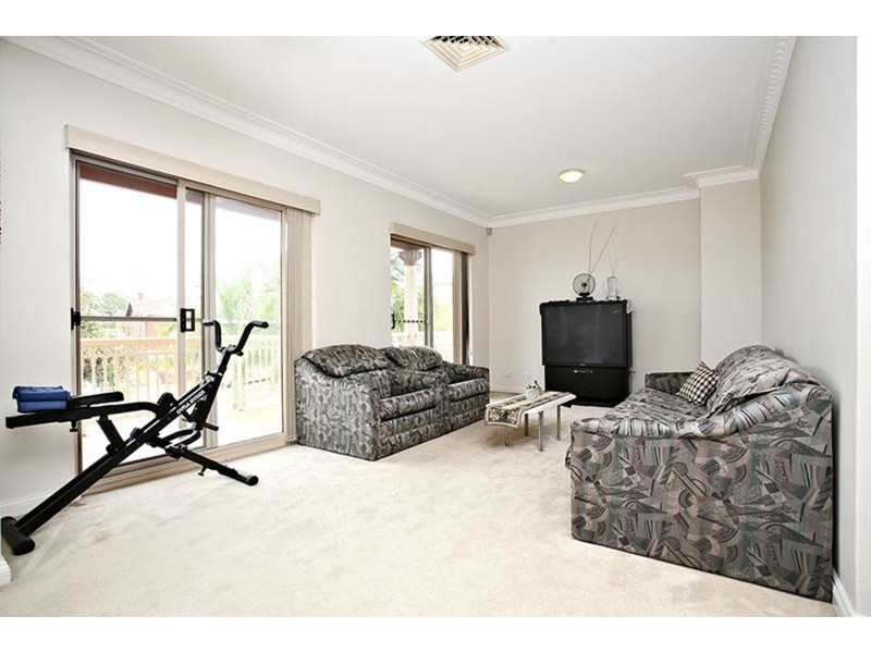 71 Sir Joseph Banks Street, Bankstown NSW 2200