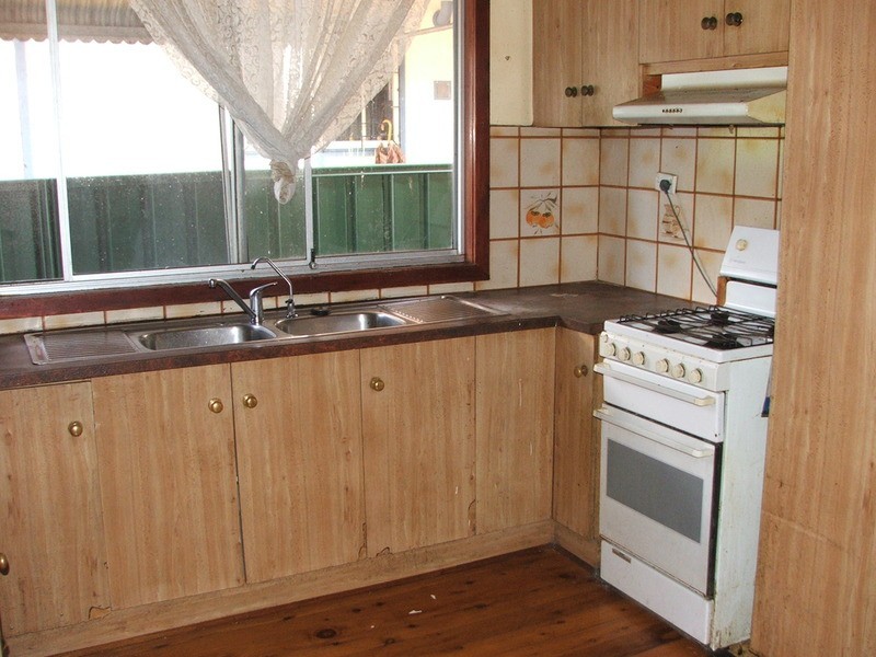 36 Cambridge Avenue, Bankstown NSW 2200