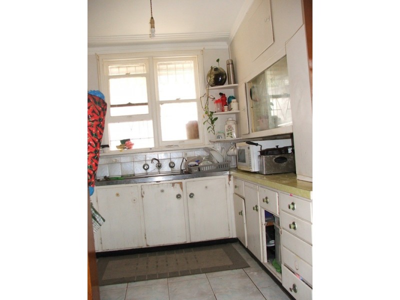 76 Cairds Avenue, Bankstown NSW 2200