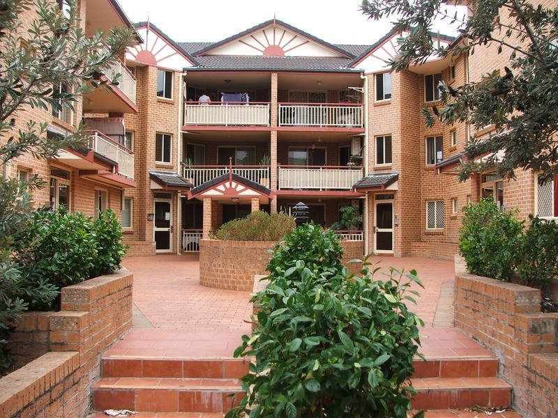9/22-26 Gordon Street, Bankstown NSW 2200