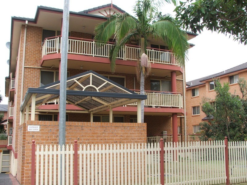 9/22-26 Gordon Street, Bankstown NSW 2200