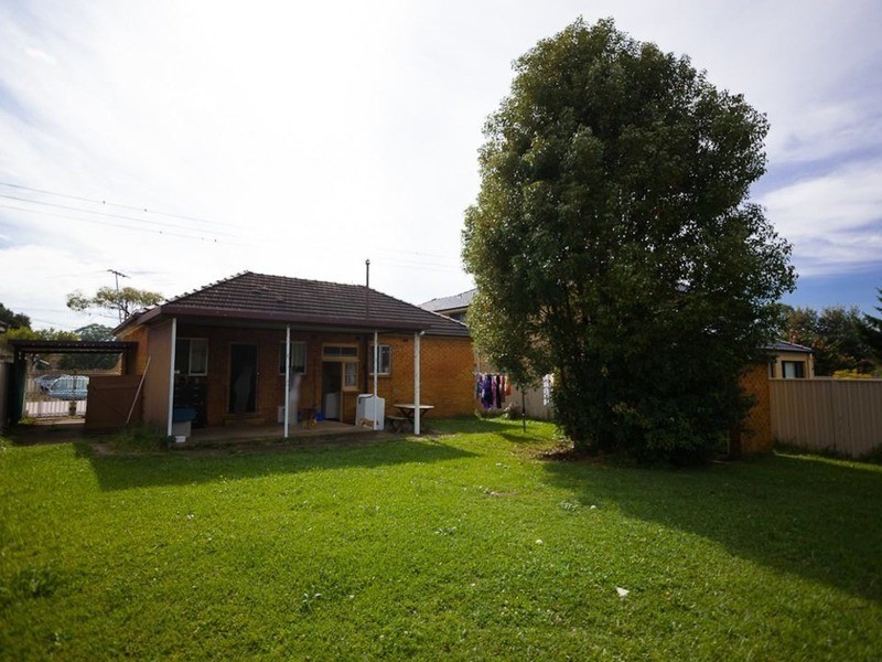 24 Lancelot  Street, Condell Park NSW 2200