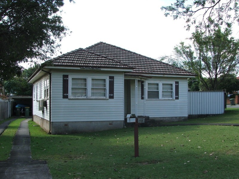 65 Wenke Crescent, Yagoona NSW 2199