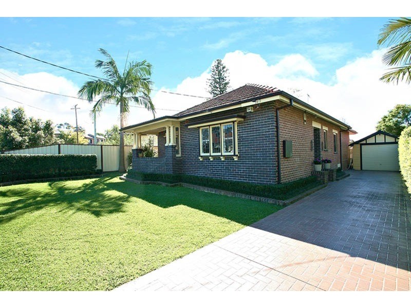 4 Sunny Crescent, Punchbowl NSW 2196