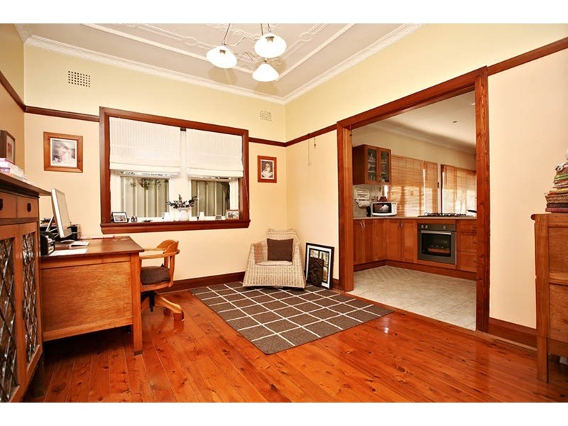 4 Sunny Crescent, Punchbowl NSW 2196