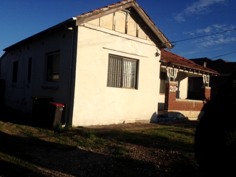 210 Canterbury Road, Revesby NSW 2212