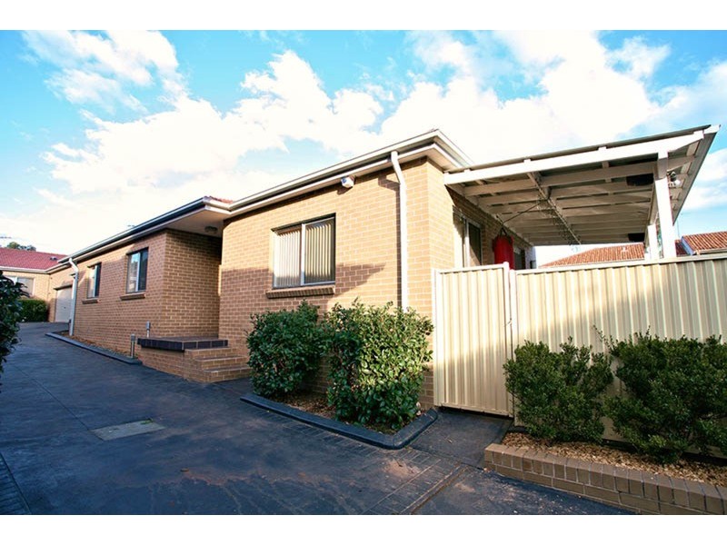 4/35 Powell Street, Yagoona NSW 2199