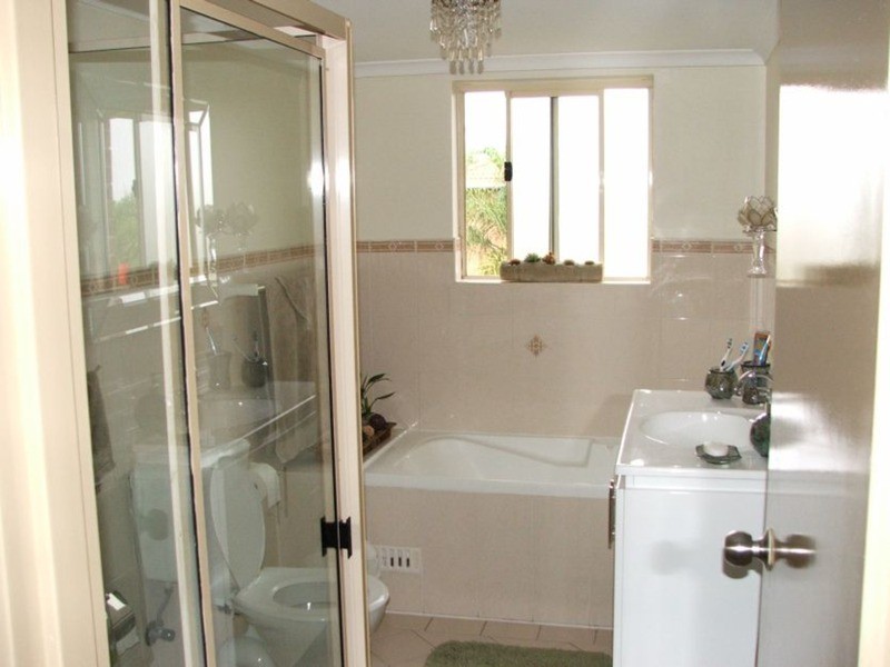 4/142 Meredith Street, Bankstown NSW 2200