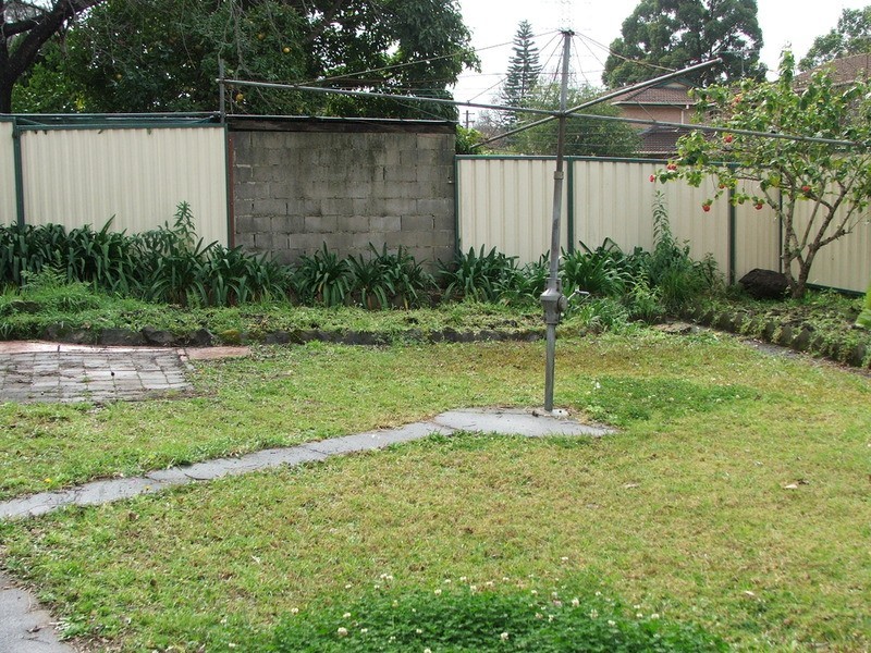 219 Wattle Street, Bankstown NSW 2200