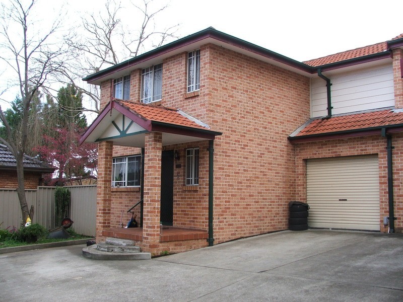 6/224 Old Kent Road, Greenacre NSW 2190