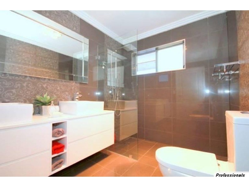 21 Dalton Avenue, Condell Park NSW 2200