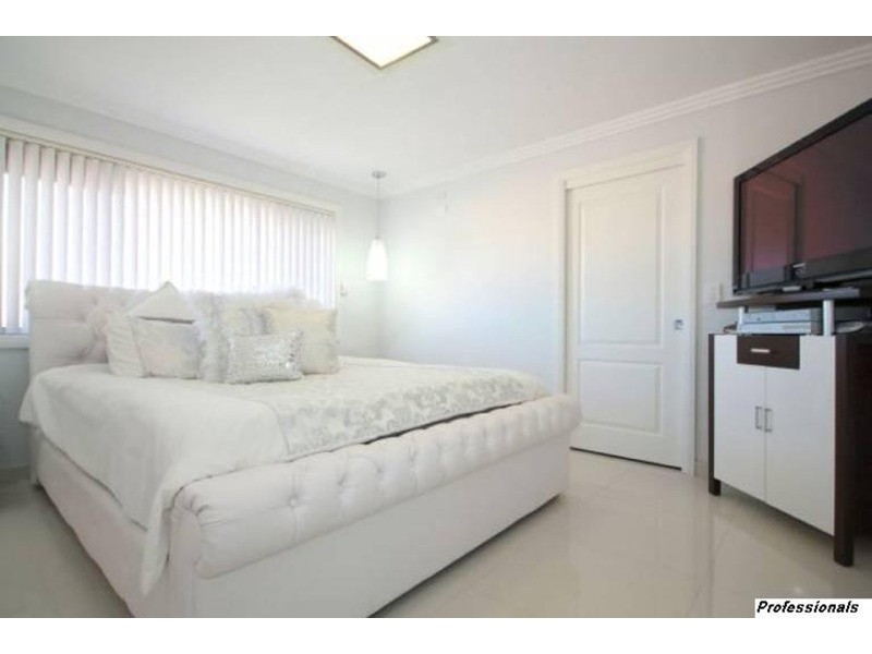 21 Dalton Avenue, Condell Park NSW 2200