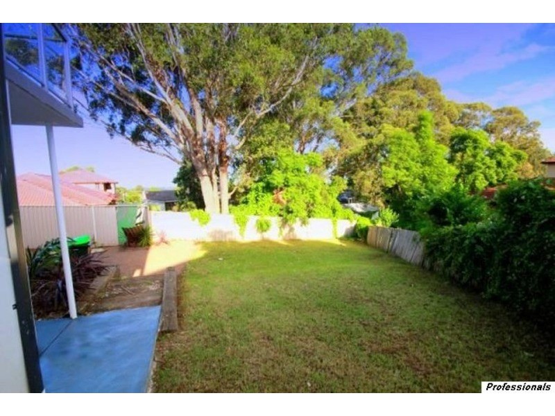 21 Dalton Avenue, Condell Park NSW 2200