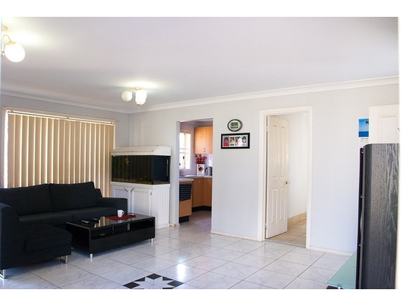 1/19 Saurine  Street, Bankstown NSW 2200
