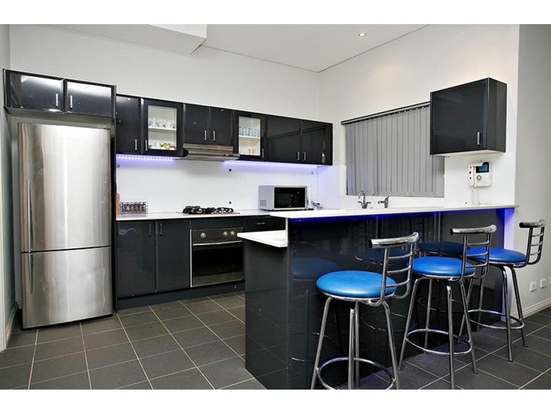 10 Lindsay Street, Panania NSW 2213