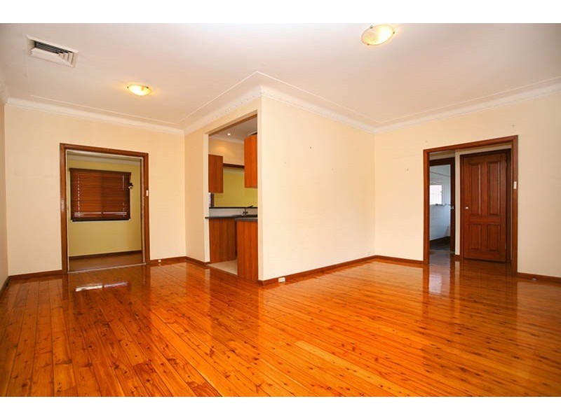 15 Dravet Street, Padstow NSW 2211