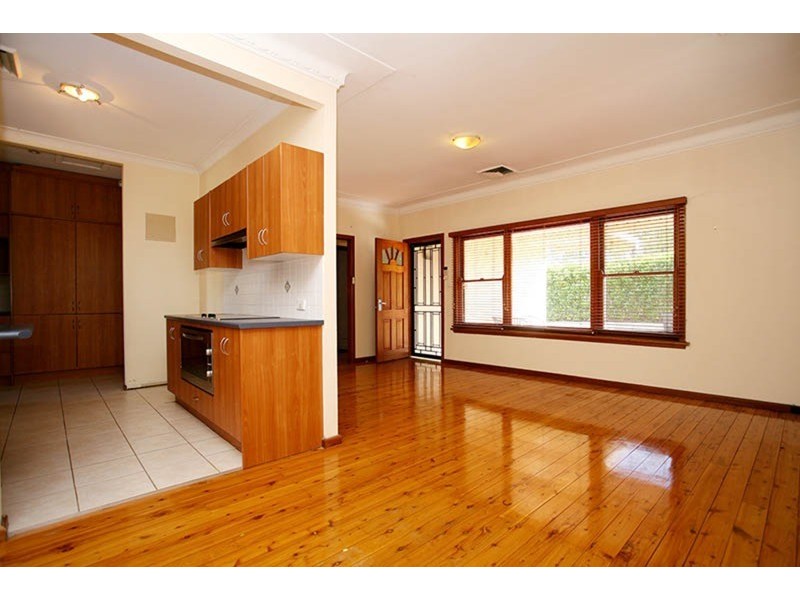 15 Dravet Street, Padstow NSW 2211