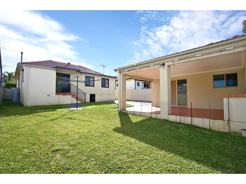 15 Dravet Street, Padstow NSW 2211
