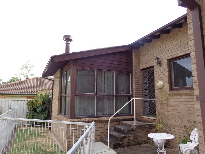 2/65 Taylor Street, Condell Park NSW 2200