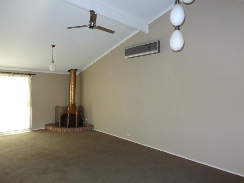 2/65 Taylor Street, Condell Park NSW 2200