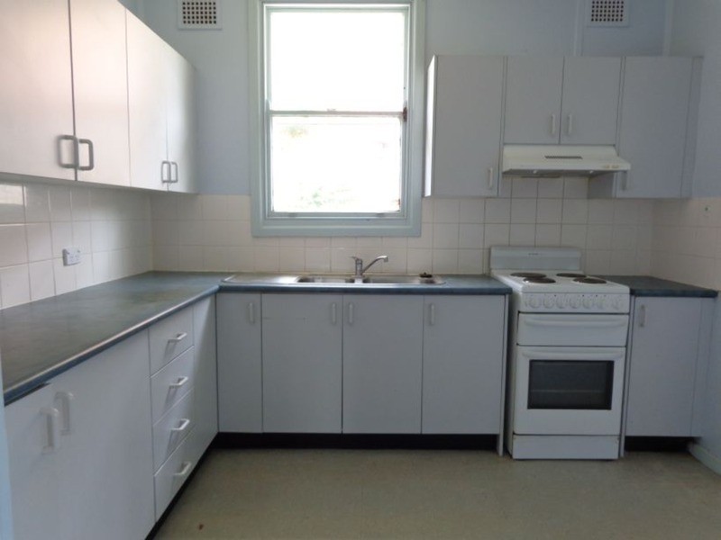 126 Davies Road, Padstow NSW 2211