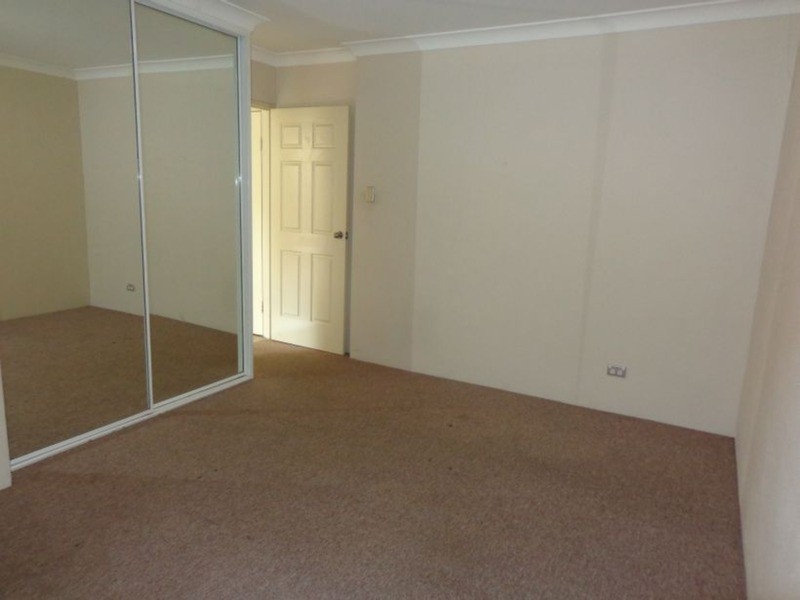 4/59 Rickard Road, Bankstown NSW 2200