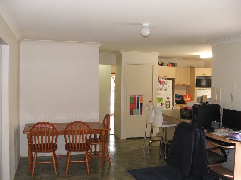 6 Wattle Grove Drive, Wattle Grove NSW 2173