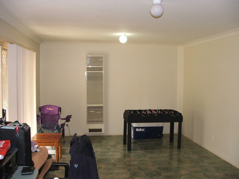 6 Wattle Grove Drive, Wattle Grove NSW 2173