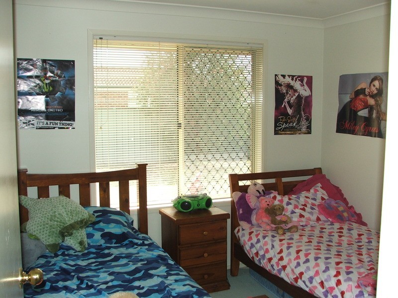 6 Wattle Grove Drive, Wattle Grove NSW 2173