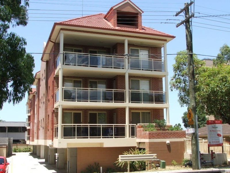 4/53 Meredith Street, Bankstown NSW 2200