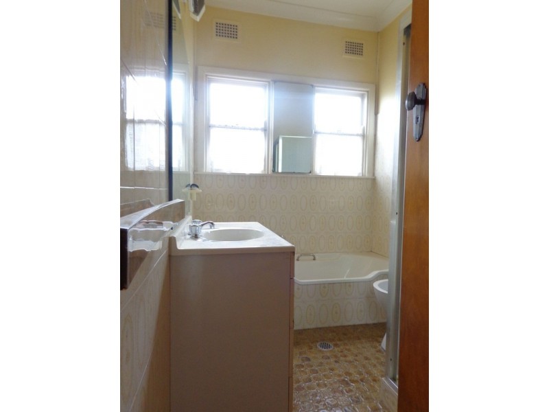 42 Weston  Street, Revesby NSW 2212