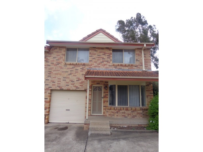 11/83 Little  Road, Yagoona NSW 2199