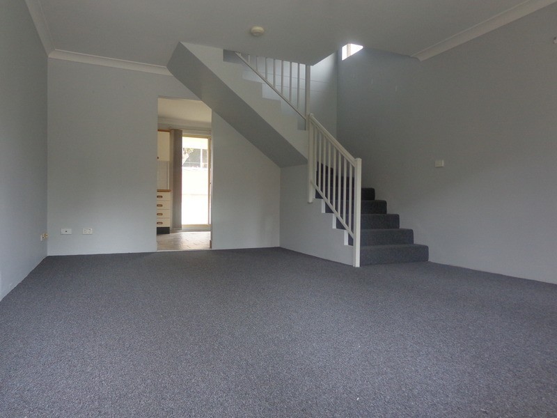 11/83 Little  Road, Yagoona NSW 2199