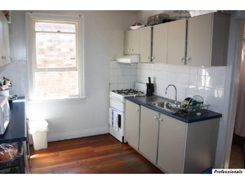 4 Northcote  Street, Canterbury VIC 3126