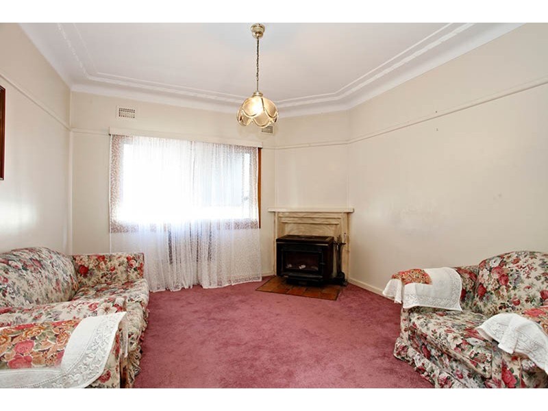 5 Holland  Street, Birrong NSW 2143