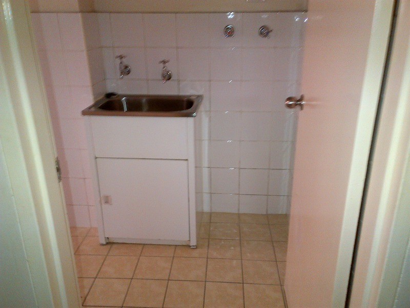 2/19 The Trongate, Granville NSW 2142