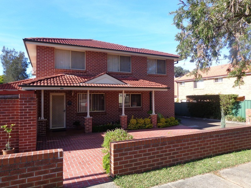 1/27 William  Street, Condell Park NSW 2200