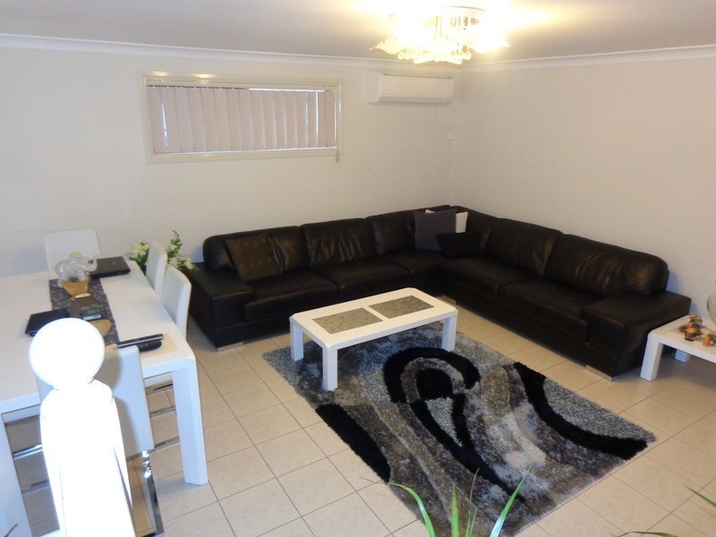 1/27 William  Street, Condell Park NSW 2200