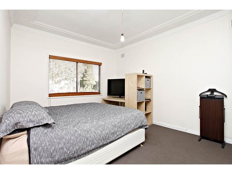 10 York   Street, Condell Park NSW 2200
