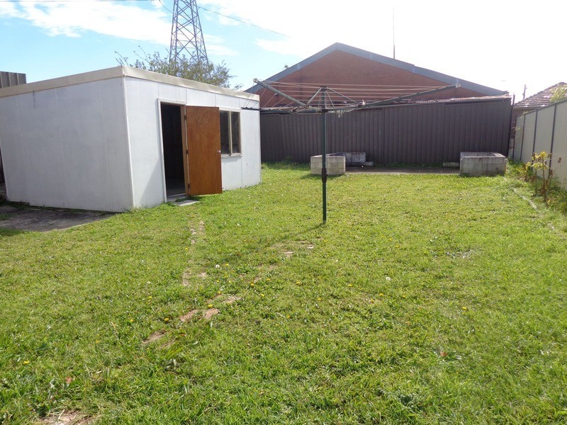 19 Weyland Street, Punchbowl NSW 2196