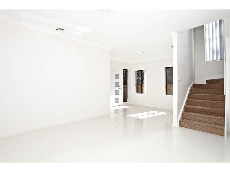 99 Kennedy  Street, Picnic Point NSW 2213