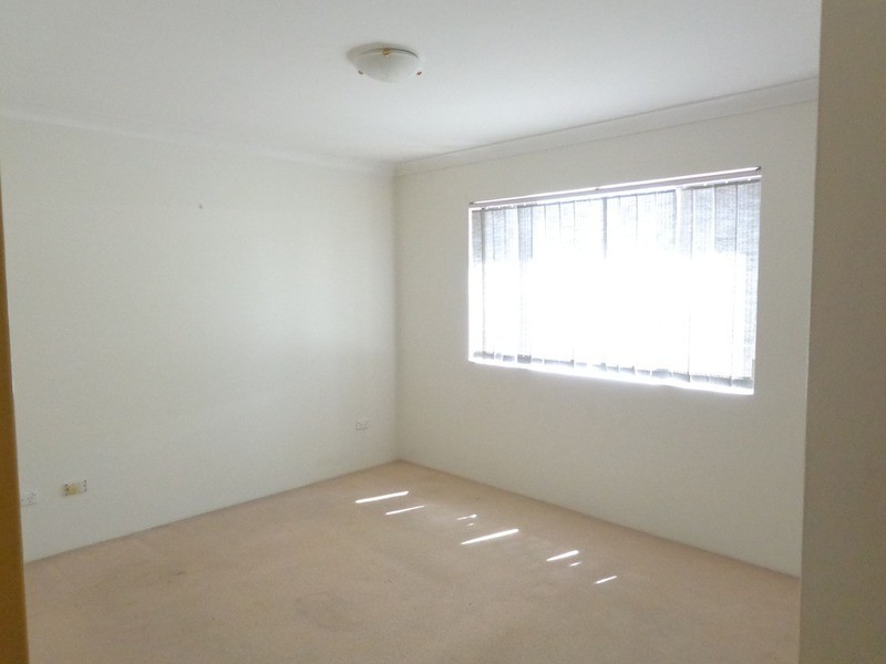 10/4-8 Gordon Street, Yagoona NSW 2199