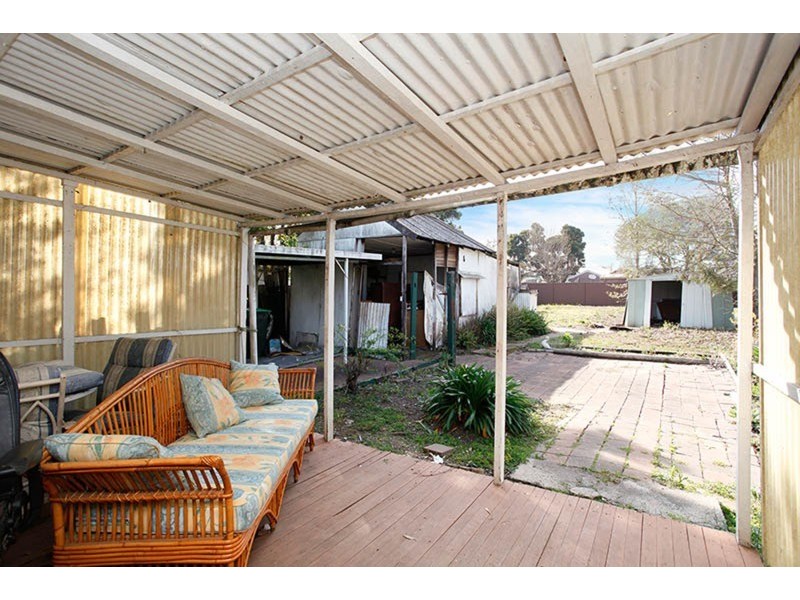 8 Fourth  Avenue, Condell Park NSW 2200