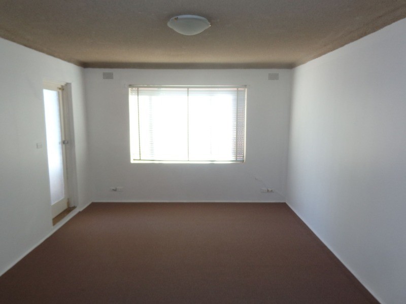 2/12 The Broadway, Punchbowl NSW 2196