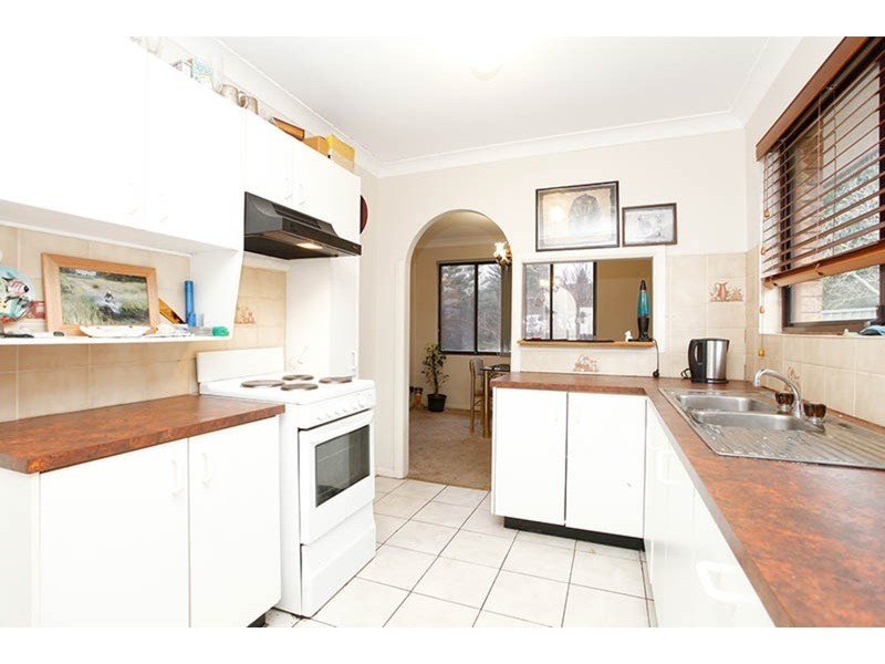 9 Rannoch Street, St Andrews NSW 2566